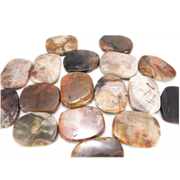 Taş düz palm taşlaşmış jasper düz palm kristal taş doğal taş düz oval şekil cep taş koruma toptancı