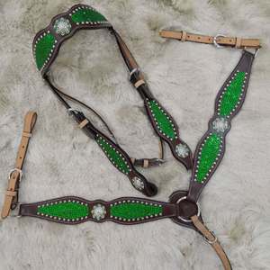 Ensemble de harnachement Western Horse de haute qualité personnalisé Premium Rhinestone cuir de luxe serre-tête collier de poitrine corde de bride personnalisé bas - Product Image 1