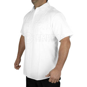 Chemise de vol unisexe 100% coton coupe classique et design simple avec tissu facile d'entretien et aspect propre pour le style de voyage - Product Image 2