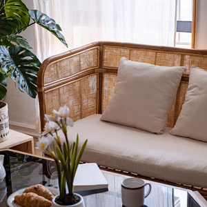 Ensemble d'extérieur en rotin, table et chaises en corde tissée, cadre en métal noir, meubles de patio, disponibles au prix de gros. - Product Image 5