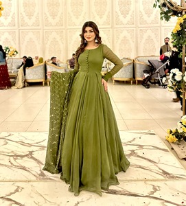 Robe maxi élégante Anarkali Lehenga Choli à volants, tissu acrylique respirant, personnalisable, pour femmes, traditionnelle pakistanaise et indienne - Product Image 6