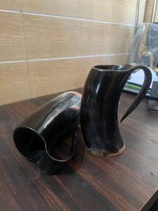 Cuerno para beber pulido y tallado medieval hecho a mano, estilo decorativo de animales náuticos para el hogar, la Navidad y el marfil - Product Image 5