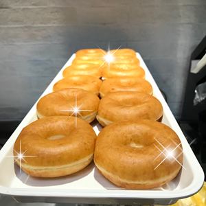 Yufeng Commercial <span class=keywords><strong>Levure</strong></span> Beignets Faisant La Machine De Haute Qualité Donut Alimentaire Machines Ligne De Production Entièrement Automatique Donut Pour Magasin - Product Image 4