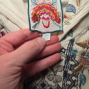 Women Premium White Color <b>Thermal</b> Hooded <b>Fleece</b> Eco-Friendly Long Sleeve Relaxed Fit Hoodie with Front Pocket Embroidery - Product Image 4