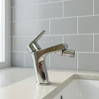 Fratelli Pellizzari Mitigeur de bidet Robinet en laiton chromé à levier unique Design italien moderne avec contrôle précis de l'eau