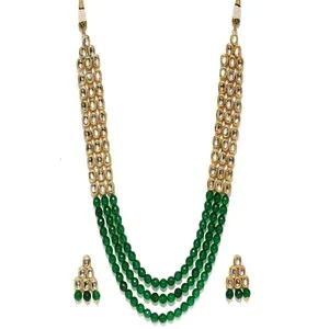 Ensemble de collier Kundan en perles vertes, bijoux fins plaqués or classiques avec diamants pour mariage et soirée - Product Image 1