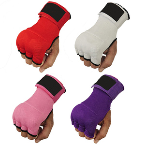 ถุงมือมวยสีดำสีเหลืองด้านในแบบยืดหยุ่นสำหรับป้องกันข้อมือถุงมือเล่นกีฬาพิมพ์โลโก้ได้ตามต้องการ - Product Image 3