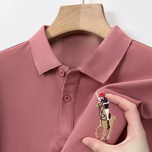 T-shirt de polo confortable haut de gamme pour hommes pour l'été Motif solide avec logo intégré - Product Image 4