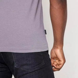 Venta al por mayor 100% algodón camiseta de los hombres de peso ligero antiarrugas ropa casual en color liso de alta calidad - Product Image 4