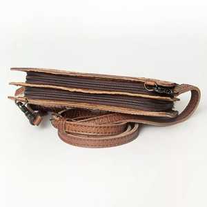 Bolso de mano de estilo occidental de cuero de vaca en stock listo Cierre de cremallera Diseño de eslinga con borla para niñas - Product Image 4