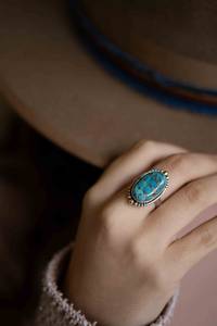 Bague ovale en cuivre et turquoise, en alliage de métaux (argent sterling 925 et laiton), faite à la main, pierre de naissance de décembre, idée de bijou fantaisie, cadeau - Product Image 2