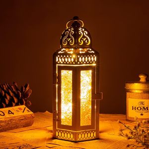 Portavelas de Metal con Acabado Dorado Elegante y Lujoso, Base Moderna para Velas de Té Hecha en India para Uso en el Hogar y Hoteles, Bonito Farol al por Mayor - Product Image 3