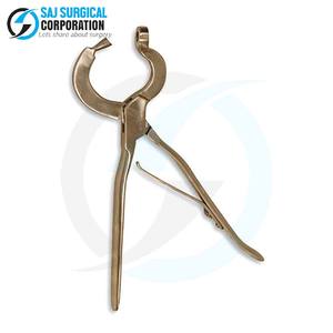 Aplicador de anillo de toro de seguridad Puntas redondeadas y bordes lisos para evitar lesiones a animales y operadores - Product Image 1