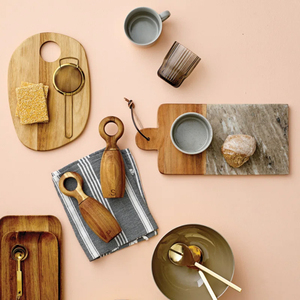 Salero Pimentero de Madera de Tamaño 100% Minimalista Hecho Atractivo con Tablero Pulido Brillante para Vajilla de Cocina Hecho de Metal - Product Image 5