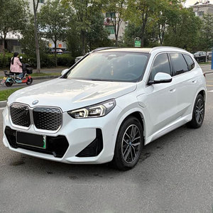 BMW IX1 2023, 25L, SUV Eléctrico Usado de Alta Velocidad, Volante a la Izquierda, Asientos de Cuero, Depósito Eléctrico - Product Image 5