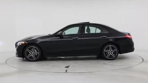 เมอร์เซเดส-เบนซ์ ซี 300 4MATIC ปี 2024 สภาพดี ใช้งานน้อย - Product Image 3