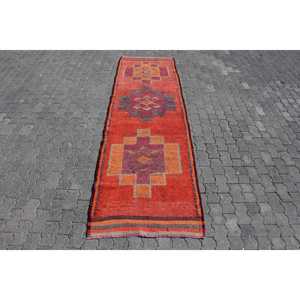 Alfombra de 3.1x10.8 pies, Alfombra Turca Vintage, Alfombra de Lana Herki Roja - Product Image 1