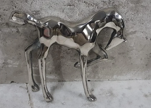 Cheval en métal Décoration d'intérieur Salon Sculpture de cheval élégante pour salon Bureau ou galerie - Product Image 3