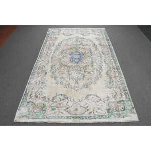 Alfombra Turca Vintage de 6x9.4 pies, Alfombra Grande de Lana Sólida Blanca - Product Image 1