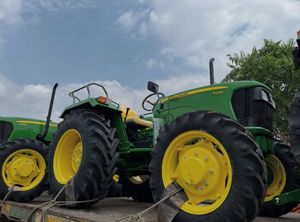 Tracteurs 2023 JOHN-DEERE 5100E 100 HP à 174 HP à vendre. - Product Image 2