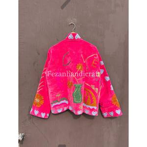 เสื้อแจ็คเก็ตถักนิตติ้งกำมะหยี่แบบขายส่ง พร้อมลายปักดอกไม้ สไตล์โบฮีเมียนฮิปปี้ สำหรับฤดูหนาว แบบยูนิเซ็กส์ - Product Image 4