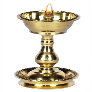 Golden Om initiale avec cristal laiton Akhand Jyoti Diya dernière conception religieuse Jyoti Diya au prix de gros, direct de l'usine - Product Image 3