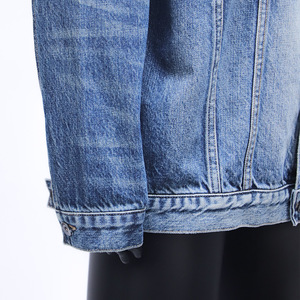 Veste en jean pour homme sur mesure, vintage, à bords bruts, à ourlet brut, lavée, coupe ample, sans col, avec poche - Product Image 6