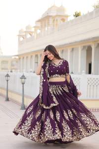 Excellente qualité fil lourd broderie fête porter Lehenga Choli avec fantaisie Dupatta élégant indien vêtements ethniques - Product Image 2