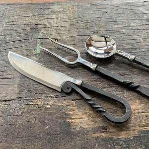 Juego de Cubiertos de Acero Inoxidable Estilo Vikingo Medieval, Utensilios Nórdicos Rústicos Hechos a Mano para Fiestas al Aire Libre, Recreación Histórica y Campamento - Product Image 3
