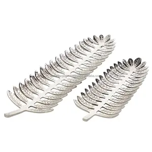 Plateau en métal élégant pour table à manger, aluminium de qualité supérieure, décoratif, fait main, moderne, salon, Noël, multifonctionnel - Product Image 1