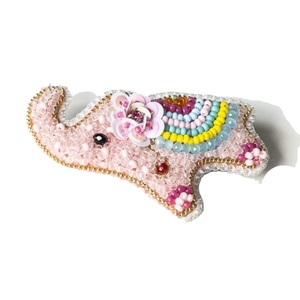Broches de Alambre de Chenilla con Bordado de Encaje de la Mejor Calidad, Venta al por Mayor a Bajo Precio, Personalizables, con Forma de Elefante, Accesorio de Moda - Product Image 1