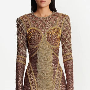 Elégante robe courte coupe cintrée pour femmes avec manches longues perlées paillettes brodées décorations de perles pour tenue de club - Product Image 1