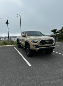 Tacoma TRD Off-Road Access Cab 2018, conduite à gauche, 50001-75000 milles, 200-250 ch - Product Image 4