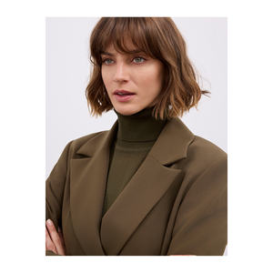 Blazer asymétrique pour femme avec détails boutonnés, ensemble de costume élégant - Product Image 5