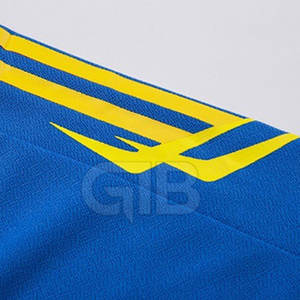 Conception personnalisable d'uniforme de football à séchage rapide pour votre équipe - Product Image 4