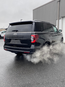 2023 Ford Expedition Limited Véhicule à énergie nouvelle d'occasion en excellent état Conduite à gauche Émissions Euro IV 1-25000 milles 5 places à vendre - Product Image 4