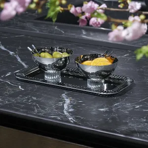 Plateau en métal artisanal pour la décoration de table, finition en laiton ornementale, plateau en métal élégant, cuivre antique martelé plaqué - Product Image 2