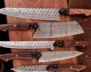 Cuchillo de Chef profesional japonés de acero de Damasco con mango de madera, tamaño y diseño personalizados, Apto para lavavajillas - Product Image 1