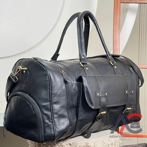 Equipaje de noche de piel de vaca personalizado, bolso de lona de fin de semana de cuero de grano completo con compartimento para zapatos, bolso de viaje de cuero genuino para hombre - Product Image 1