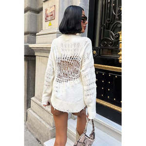 เสื้อสเวตเตอร์โอเวอร์ไซส์ลายฉลุ Mihaela รุ่นลำลอง 1216-02 - Product Image 1