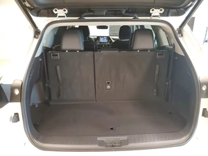 Toyota Highlander XLE AWD 2021 Usado en Excelentes Condiciones, Volante a la Izquierda, Asientos de Cuero, Cámara Trasera, Auto Usado en Venta - Product Image 3