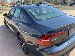 โปรโมชั่นสุดคุ้มปี 2018 สำหรับรถมือสอง S-60 B5 Plus สีดำธีมดาร์ก พวงมาลัยซ้าย ประเภทเครื่องมือช่าง สภาพดี พร้อมจัดส่ง - Product Image 2