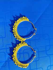 Pendientes de aro con cuentas de semilla de cristal de color azul cielo hechos a medida para tiendas de accesorios de moda ideales para reventa - Product Image 2