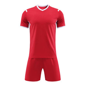 Uniformes de fútbol de media manga para hombre, ropa deportiva de poliéster 100% de secado rápido, kits de fútbol alto, estampado duradero, ¡precio al por mayor! - Product Image 1