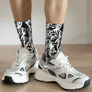 Prix de gros Personnalisation de produits respirants de bonne qualité Vêtements de fitness, de sport Chaussettes pour hommes BY AMAZING INDUSTRIES - Product Image 6