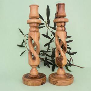 Bougeoir en bois à six colonnes, idéal pour la décoration intérieure, centre de table et éclairage festif, fabriqué à la main en Inde - Product Image 2