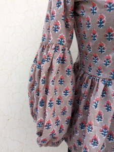 Blusa de verano con estampado de bloques indios Blusa bohemia de algodón puro con diseño floral Top con estampado de bloques de moda - Product Image 6