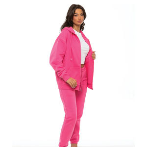 Venta al por mayor de chándal de gran tamaño de moda Conjunto para las mujeres, la moda-Forward Comfort para el uso diario de las mujeres chándales - Product Image 1