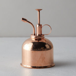 AK Latón Hecho a mano Cobre Metal Jarra Plantas Regadera con mango Diseño de lujo Regadera de cobre de gran tamaño - Product Image 6