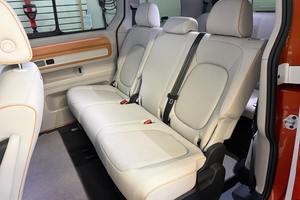 Volkswagen ID Buzz 2025 de Primera Edición, Seminuevo - Product Image 5